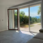 Redhouse Benaco Διαμέρισμα *