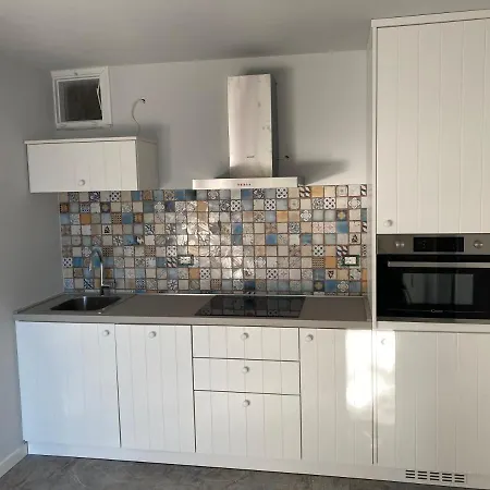 Redhouse Benaco Apartmán