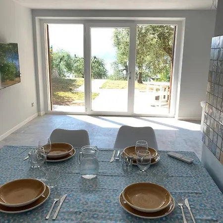 Apartmán Redhouse Benaco Torri Del Benaco