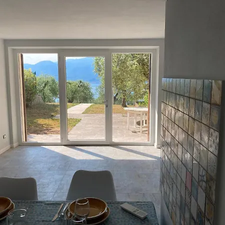 Apartmán Redhouse Benaco Torri Del Benaco