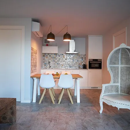 Apartman Redhouse Benaco Torri del Benaco