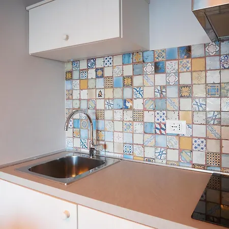 Apartment Redhouse Benaco