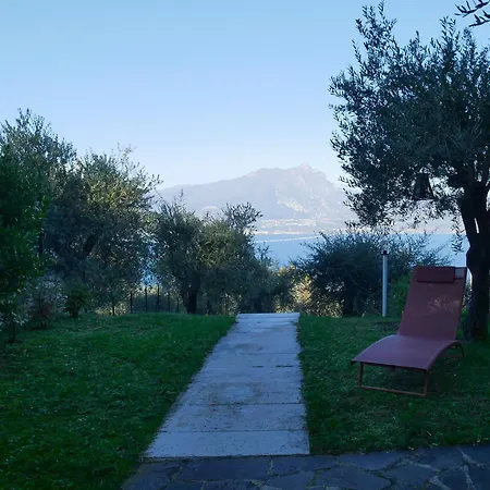 Redhouse Benaco * Torri Del Benaco