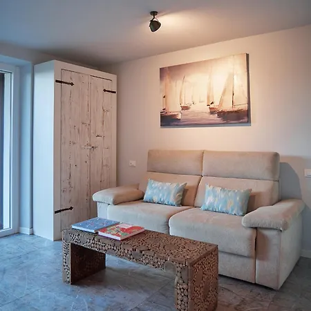 Redhouse Benaco Apartment *