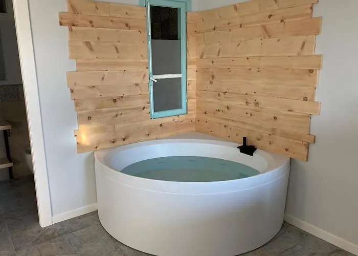 Redhouse Benaco * Torri Del Benaco