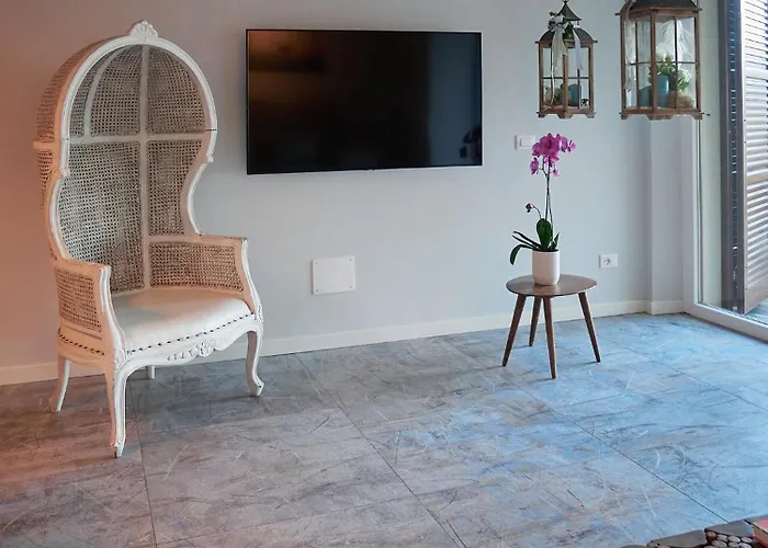 Apartament Redhouse Benaco *